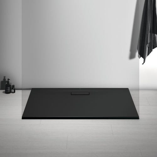 Immagine di Ideal Standard ULTRAFLAT NEW piatto doccia rettangolare L.120 P.70 cm, in acrilico, colore nero finitura opaco T4476V3