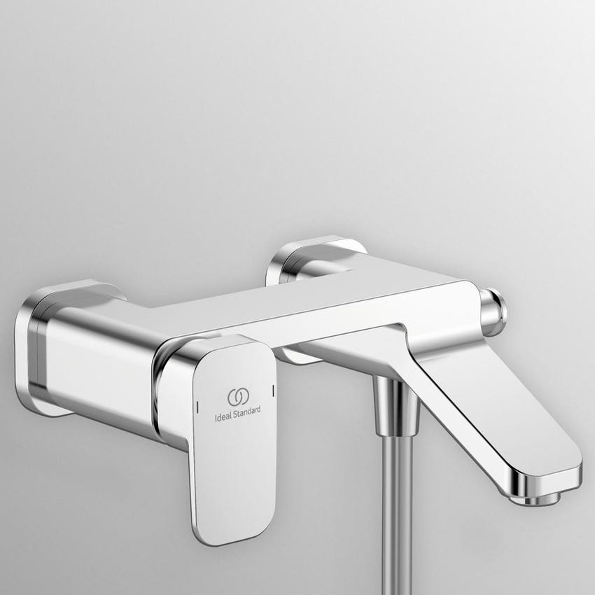 Immagine di Ideal Standard TONIC II miscelatore monocomando esterno per vasca/doccia, deviatore laterale integrato, finitura cromo A6338AA