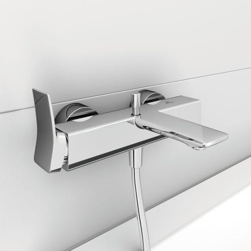 Immagine di Ideal Standard CONCA miscelatore monocomando esterno per vasca/doccia, con doccetta 1 funzione, supporto fisso e flessibile 160 cm, finitura cromo BC763AA