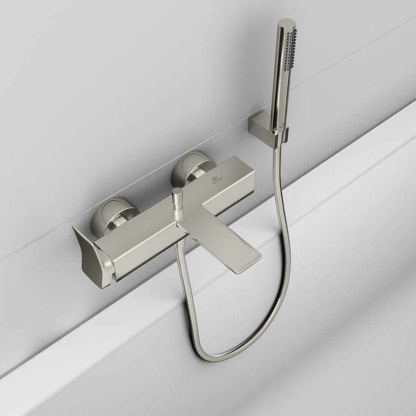 Immagine di Ideal Standard CONCA miscelatore monocomando esterno per vasca/doccia, con doccetta 1 funzione, supporto fisso e flessibile 160 cm, finitura silver storm BC763GN