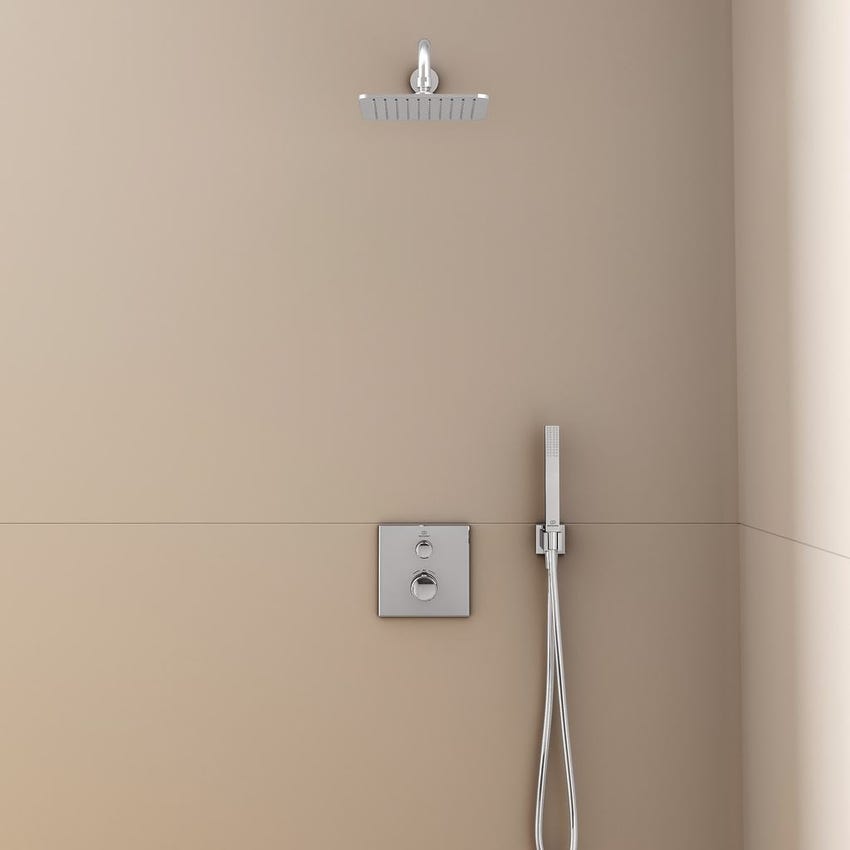 Immagine di Ideal Standard IDEALRAIN CUBE soffione doccia quadrato 20 cm, effetto pioggia, ultrasottile, finitura cromo B0024AA