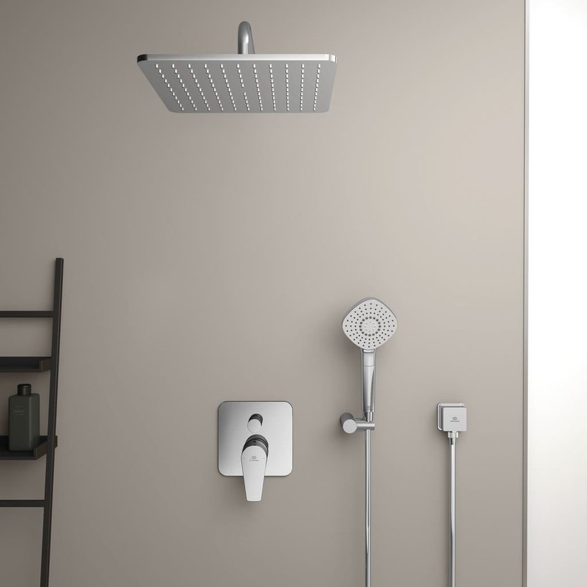Immagine di Ideal Standard IDEALRAIN CUBE soffione doccia quadrato 30 cm, effetto pioggia, ultrasottile, finitura cromo B0025AA