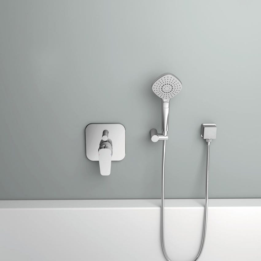 Immagine di Ideal Standard IDEALRAIN EVO minikit doccia Diamond, doccetta L.11 cm, finitura cromo B2240AA