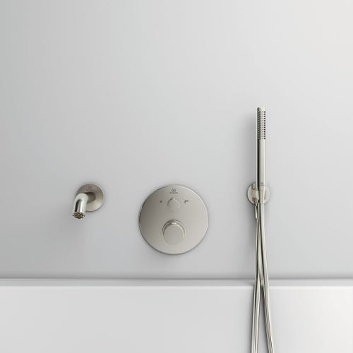 Immagine di Ideal Standard soluzione bagno doppio lavabo 60 cm su mensola 180 cm, colore bianco finitura lucido, doccia rettangolare 120x90 cm, colore grigio cemento finitura pietra opaco, rubinetteria finitura silver storm SING10