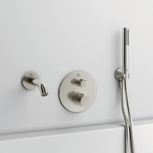 Immagine di Ideal Standard soluzione bagno doppio lavabo 60 cm su mensola 180 cm, colore bianco finitura lucido, doccia rettangolare 120x90 cm, colore grigio cemento finitura pietra opaco, rubinetteria finitura silver storm SING10