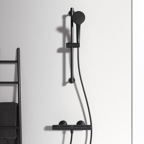 Immagine di Ideal Standard IDEALRAIN asta doccia con doccetta M1 Ø 10 cm a 1 funzione, tubo flessibile 175 cm, colore nero finitura opaco BD142XG