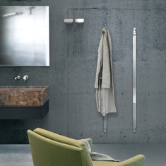 Immagine di Deltacalor FREESYSTEM collettore 16 tubi, H.82 cm, finitura cromo FS800C