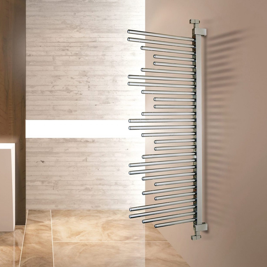 Immagine di Deltacalor MOVESYSTEM scaldasalviette 28 tubi, H.154 cm, finitura cromo FSG1500C-9HP400C-9HP500C-10HP600C