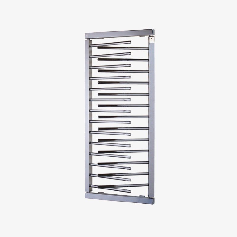 Immagine di Deltacalor TAOSYSTEM scaldasalviette con 27 tubi H.152 L.65 cm, finitura cromo TS150065C-27HP500C