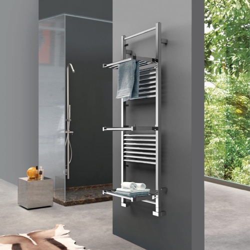 Immagine di Deltacalor STENDY SHORT scaldasalviette stendino H.137,2 L.48 cm, finitura cromo SS137048C
