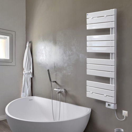 Immagine di Deltacalor FLAG ELECTRIC scaldasalviette H.121,8 L.50 cm, colore bianco FAD2114050TB