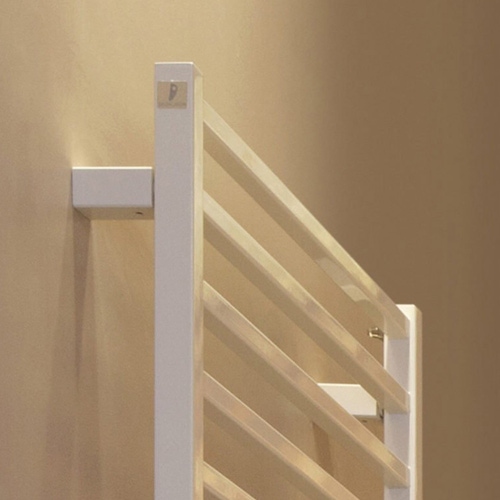 Immagine di Deltacalor SLIM-Q ELECTRIC PLUS scaldasalviette H.135,8 L.52,8 cm, colore bianco SQD4130050NB