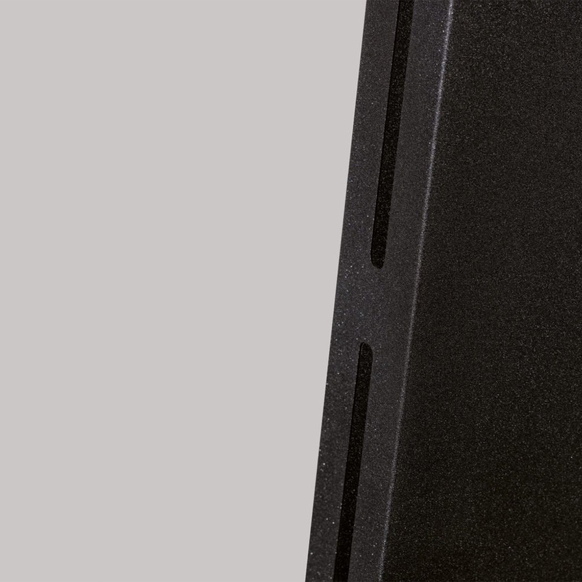 Immagine di Deltacalor PLATE ELECTRIC PLUS radiatore H.185 L.60,3 cm, colore pastel jet black finitura lucido PLED180059TS9005G