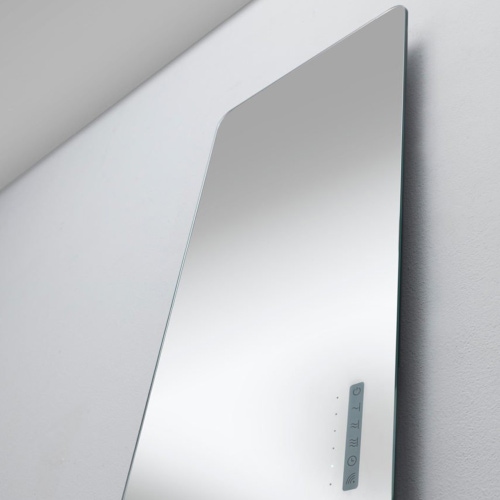 Immagine di Deltacalor NEW IMAGE radiatore H.180 L.40 cm, finitura a specchio MGD180040TV