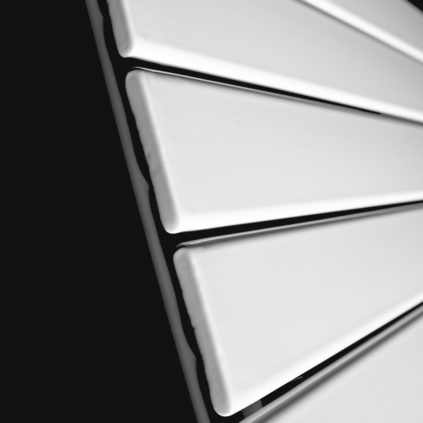 Immagine di Deltacalor FLYLINE ORIZZONTALE SINGOLO radiatore H.59,8 L.120 cm, colore bianco FL1H120008B