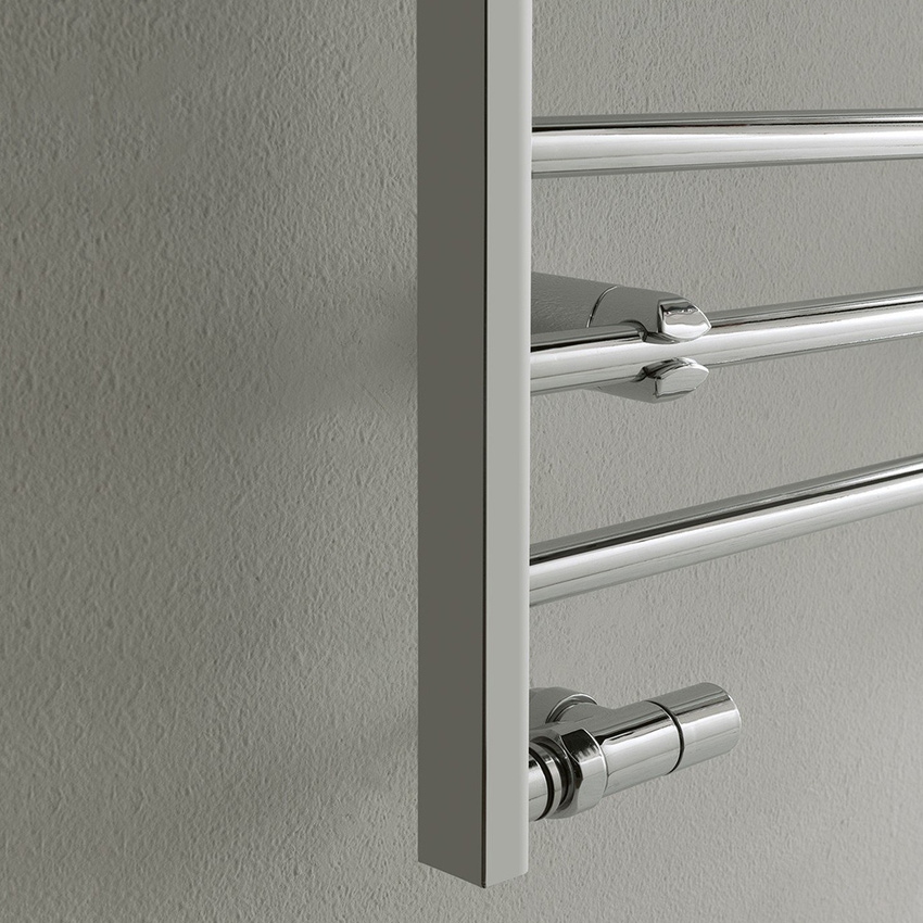 Immagine di Deltacalor SLIM C scaldasalviette H.81 L.50 cm, finitura cromo SC081050C