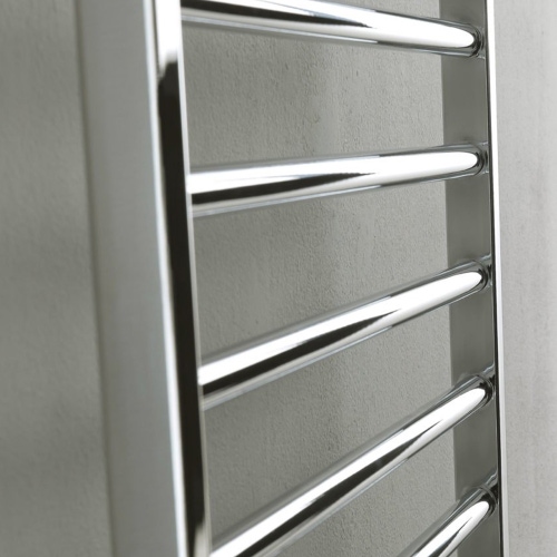Immagine di Deltacalor SLIM C scaldasalviette H.172 L.60 cm, colore pastel traffic white finitura lucido SC172060S9016G