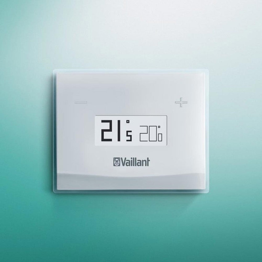 Immagine di Vaillant ecoTEC pure VMW 246/7-2 Caldaia murale a condensazione combinata da interno per riscaldamento e acqua calda sanitaria, abbinata a vSMART WiFi 0010047118