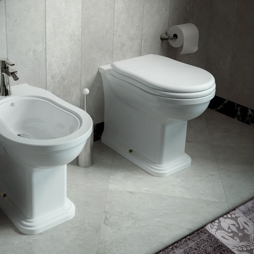 Immagine di Flaminia EFI coprivaso con sgancio rapido, cerniere finitura oro, colore bianco finitura lucido 23/O