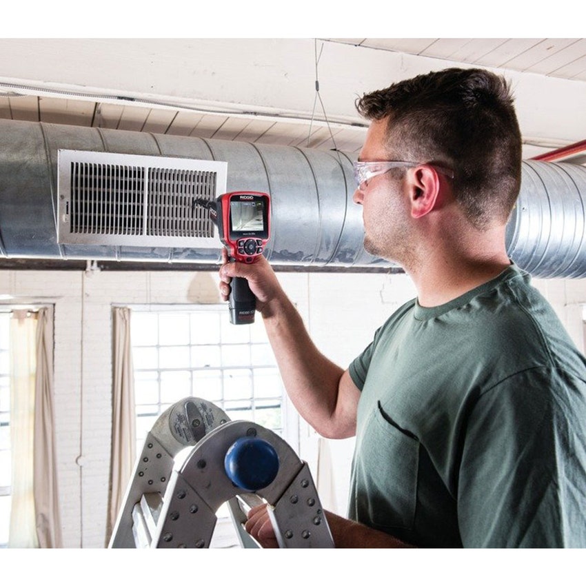 Immagine di Ridgid micro CA-350x Telecamera per ispezione con display TFT a colori da 3.5", con Wi-Fi e Bluetooth con batteria 12 V Li-Ion e caricabatteria rapido 63888