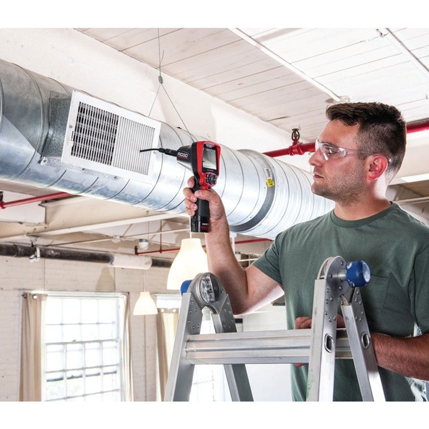 Immagine di Ridgid micro CA-350x Telecamera per ispezione con display TFT a colori da 3.5", con Wi-Fi e Bluetooth con batteria 12 V Li-Ion e caricabatteria rapido 63888