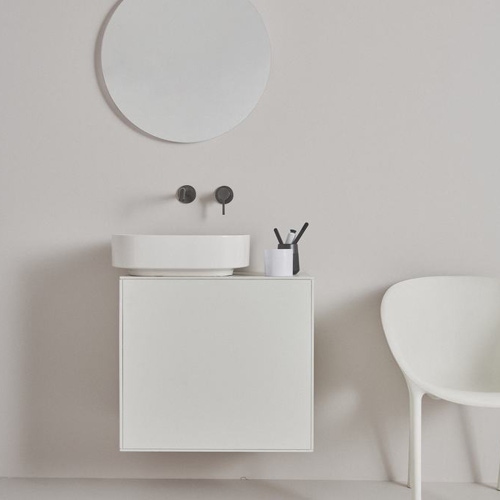 Immagine di Ideal Standard LINDA-X lavabo da appoggio L.55 cm, ultrasottile, senza foro rubinetteria e senza troppopieno, colore bianco finitura lucido T440201