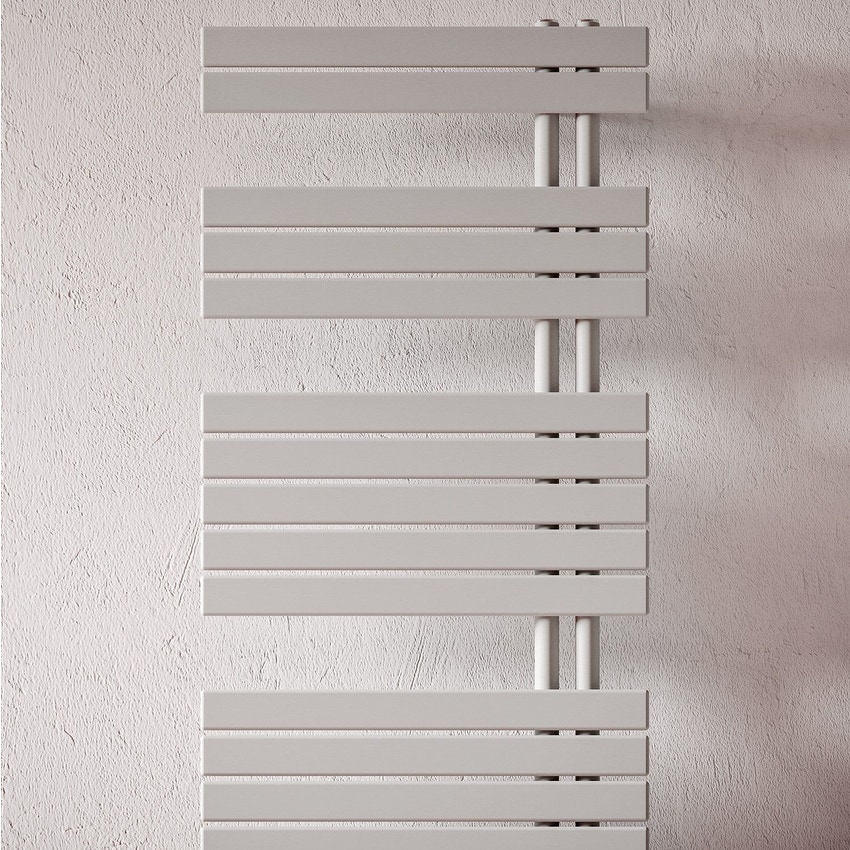 Immagine di Irsap SOUL scaldasalviette, 25 tubi, 4 intervalli, H.175,4 L.55 P.5 cm, attacco destro, colore grigio Manhattan finitura lucido SRG055B03IR01NNN01