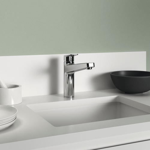 Immagine di Ideal Standard CERAPLAN miscelatore da appoggio su lavello H.21 cm, con sistema Eko, bocca girevole, finitura cromo BD325AA