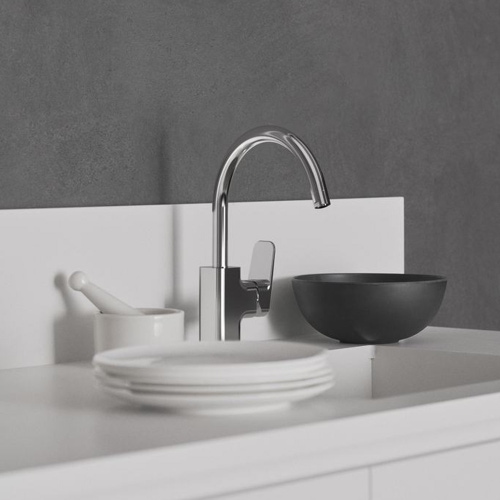 Immagine di Ideal Standard CERAPLAN miscelatore da appoggio su lavello H.31 cm, con sistema BlueStart, bocca girevole, finitura cromo BD334AA