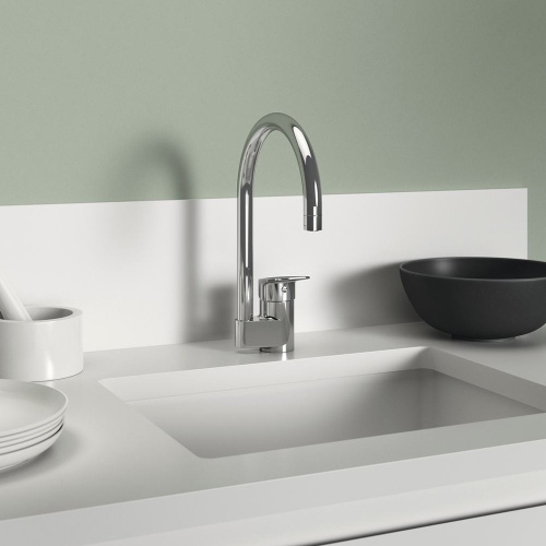 Immagine di Ideal Standard CERAPLAN miscelatore da appoggio su lavello H.32 cm, con sistema Eko, bocca girevole e tubolare, finitura cromo BD339AA