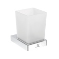 Immagine di Ideal Standard CONCA portaspazzolino squadrato, in vetro opaco con supporto metallico, finitura cromo T4504AA