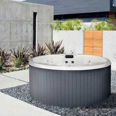 Immagine di Treesse STANDARD SPA MALÈ minipiscina idromassaggio rotonda Ø 210 H.95 cm, con impianto digitale PMAL01BP