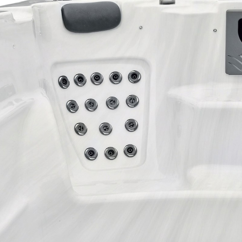 Immagine di Treesse SWIM SPA SAINT-TROPEZ minipiscina idromassaggio L.596 P.228 H.137 cm, con impianto digitale e nuoto controcorrente PSAN01BP