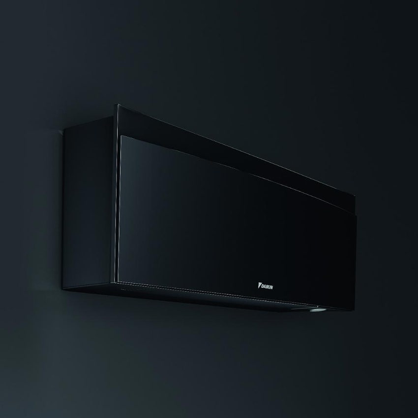 Immagine di Daikin EMURA R32 Climatizzatore a parete quadri split inverter Wi-Fi black | unità esterna 7.8 kW unità interne 7000+7000+15000+18000 BTU 5MXM90A9+FTXJ[20|20|42|50]AB