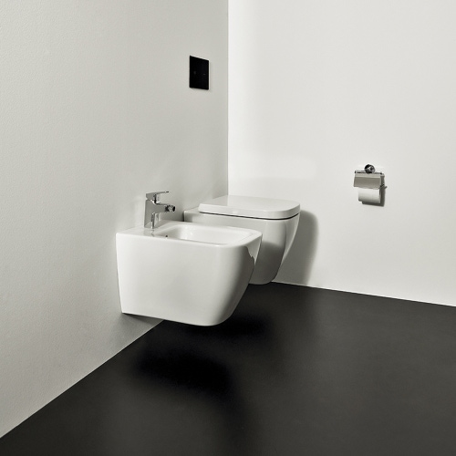 Immagine di Ideal Standard I.LIFE S bidet sospeso L.35.5 H.30 P.48 cm monoforo, con foro del troppopieno, fissaggi completamente nascosti, colore bianco finitura lucido T459301