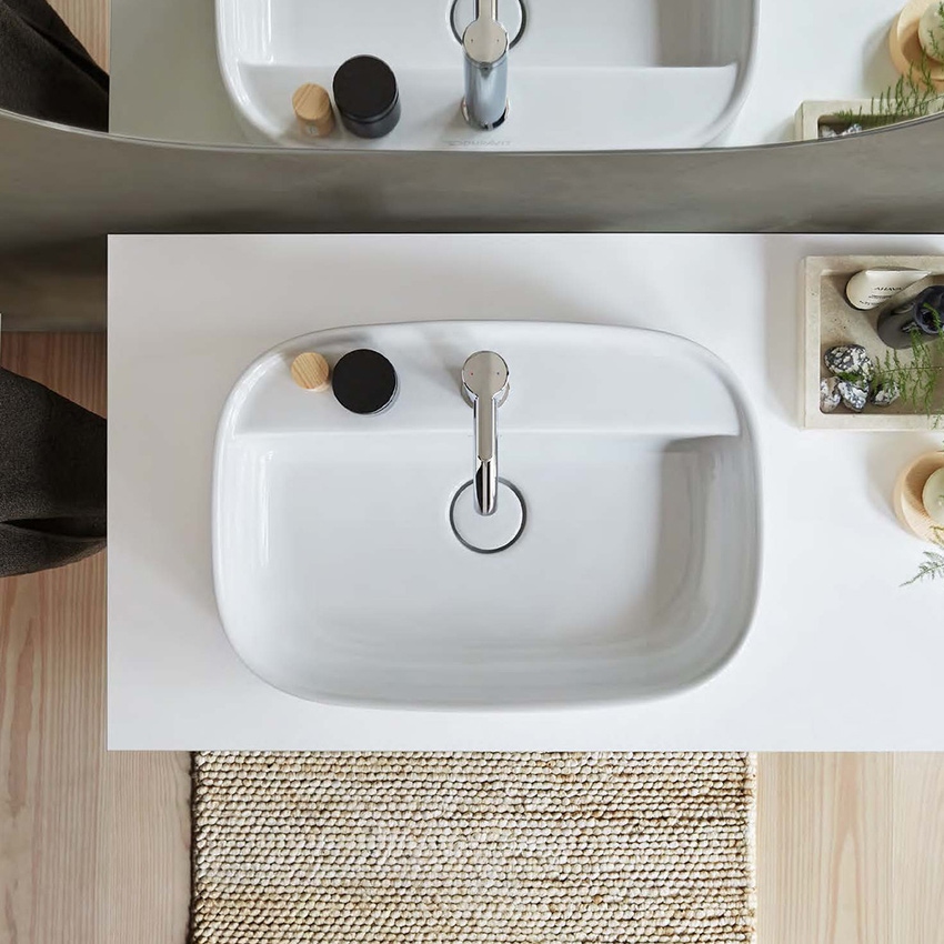 Immagine di Duravit ZENCHA bacinella da appoggio soprapiano L.55 P.39 cm, monoforo, con rettifica, senza troppopieno, colore bianco finitura lucido 2374550071