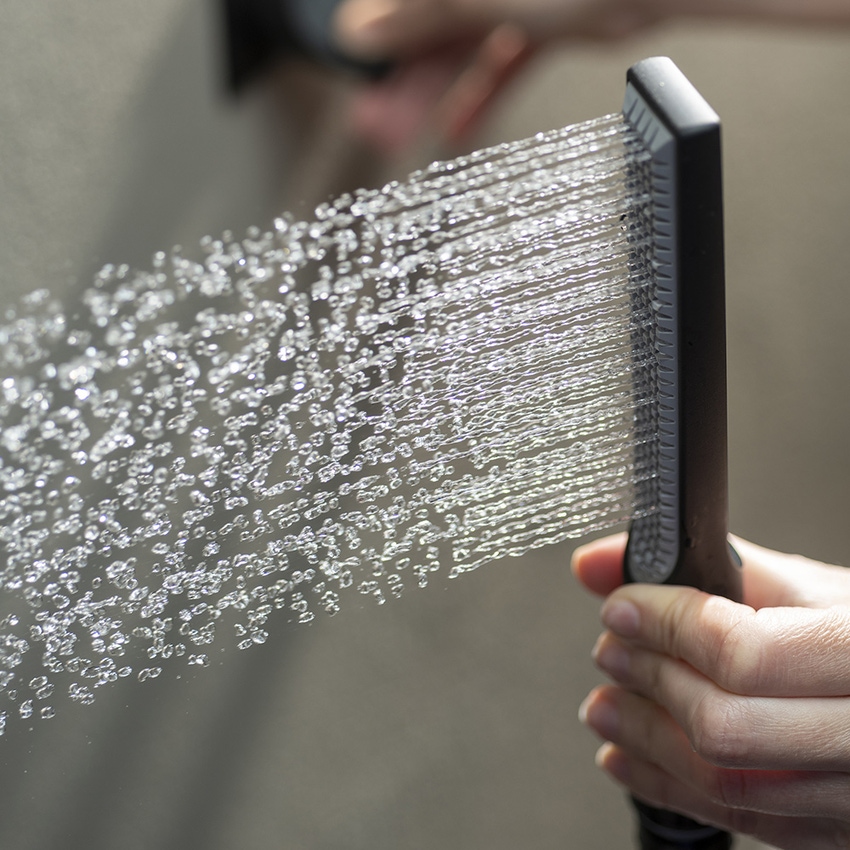 Immagine di Bossini APICE SLIM doccetta Ø 2.9 H.23.1 cm, monogetto, con diffusore in gomma termoplastica, con funzione Easy Clean, finitura cromo B00910000030005