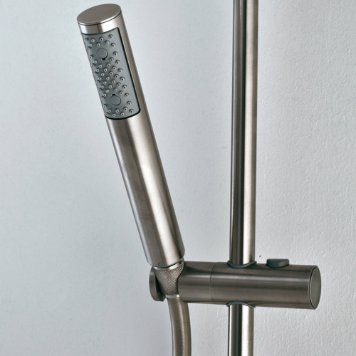 Immagine di Bossini ZEN asta doccia in acciaio, con doccetta in acciaio inox e flessibile Cromolux 150 cm, finitura inox IND002P00075005