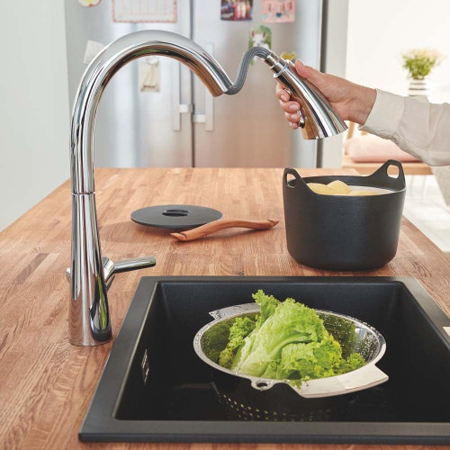 Immagine di Grohe ZEDRA miscelatore monocomando H.40 cm per lavello con doccetta estraibile, finitura cromo 32294002