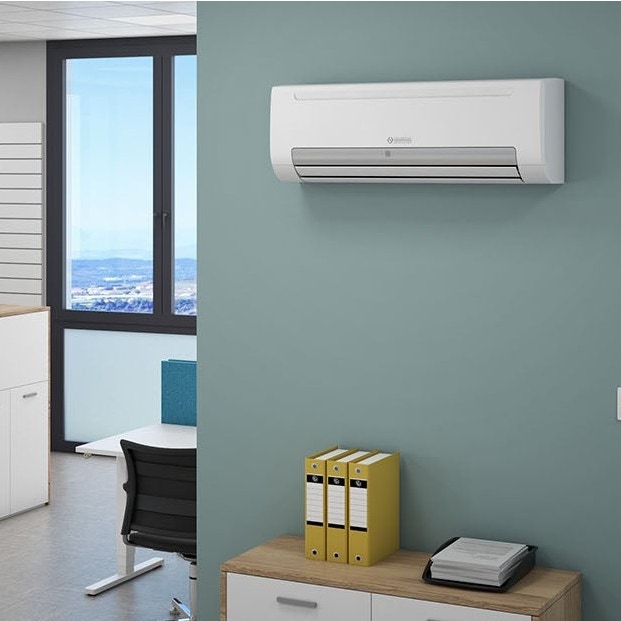 Immagine di Olimpia Splendid Ci2 WALL LGW 1200 DC, ventilconvettore a parete con flap motorizzato e valvola a 3 vie, colore bianco 99283
