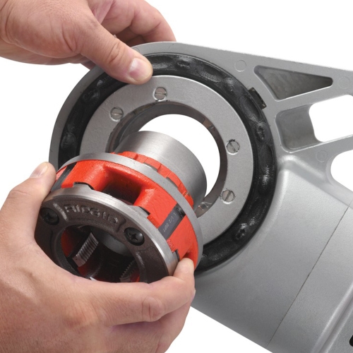 Immagine di Ridgid 690-I, Filettatrice elettrica portatile con staffa di supporto, cassetta di trasporto e testa portapettini (1/2" - 2") 44933