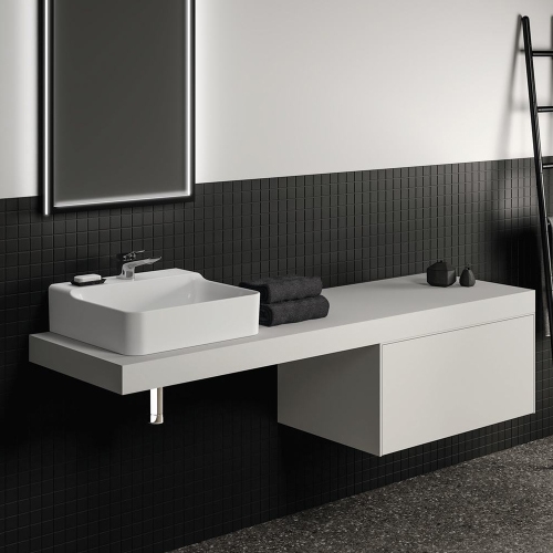 Immagine di Ideal Standard soluzione bagno doppio lavabo 60 cm su mensola 180 cm, colore bianco finitura lucido, doccia rettangolare 120x90 cm, colore grigio cemento finitura pietra opaco, rubinetteria finitura silver storm SING10