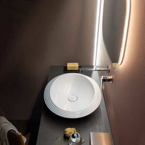 Immagine di Flaminia SPIRE+ lavabo ovale da appoggio L.58 P.46 cm cm, senza troppopieno e senza piano rubinetteria, con decoro a rilievo, colore bianco finitura lucido SP58D