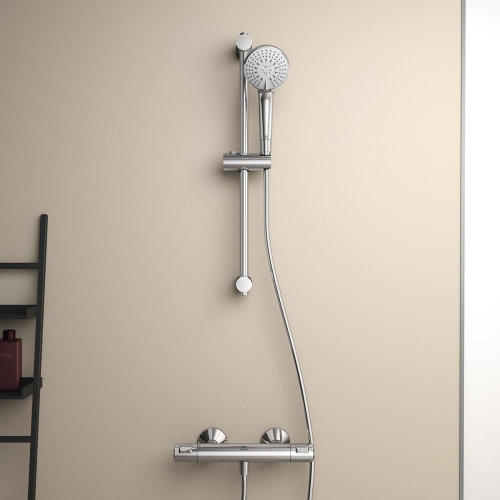 Immagine di Ideal Standard CERATHERM T25 kit termostatico esterno con asta doccia, doccetta 3 funzioni, tubo flessibile 125 cm e termostatico esterno, finitura cromo A7203AA
