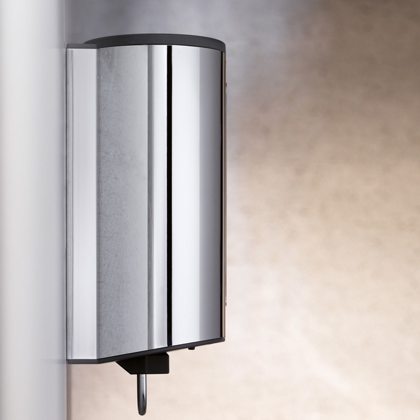 Immagine di Keuco PLAN spandisapone con contenitore in acrilico ed erogatore, finitura cromo 14954010100