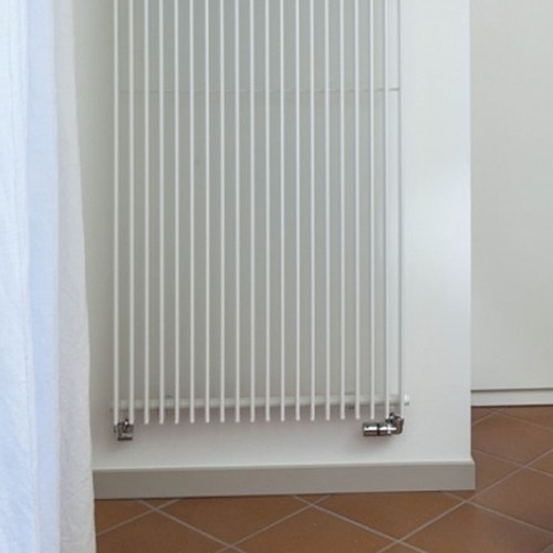 Immagine di Deltacalor SPACE DOPPIO radiatore Bianco h. 600 x L. 1072 mm SP2060026B
