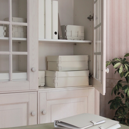 Immagine di Colombo Design ADJ SNOB scatola porta oggetti L.32 P.20 cm, colore esterno panna cotta e interno white 322016/10