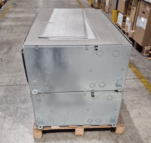 Immagine di Sabiana Maestro MTL-ECM 34 (PRODOTTO OUTLET SENZA CONFEZIONE) Ventilconvettore canalizzabile con motore elettrico asincrono, ad alta prevalenza, con scheda inverter, 4 ranghi  0034313-OUT