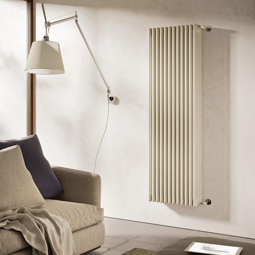 Immagine di Irsap TESI 5 Radiatore 24 elementi H.68,5 L.108 P.17,7 cm, colore bianco standard finitura lucido Cod.01 (senza tappi) RT506852401IRNON02