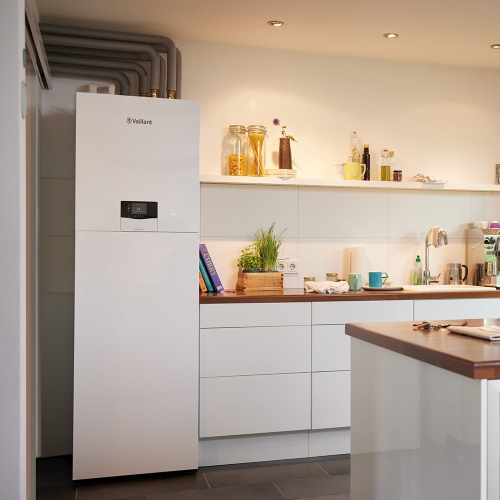 Immagine di Vaillant Kit aroTHERM pure 6 kW 230V VWL 65/7.2 AS S3 Pompa di calore split monofase + VWL 107/7.2 IS uniTOWER con accumulo 190 l 8000016266